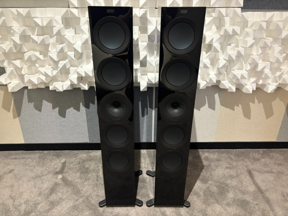 KEF R11 Floorstanding Speakers (Non-Meta), Gloss Black / Grey Drivers - Consignment