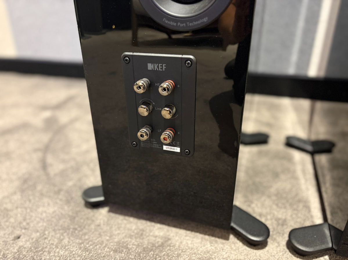 KEF R11 Floorstanding Speakers (Non-Meta), Gloss Black / Grey Drivers - Consignment