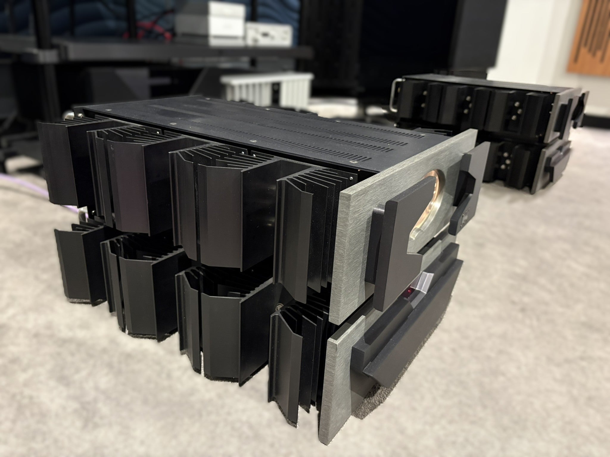 Krell KAS (Krell Audio Standard) Monoblock Power Amplifiers - Consignment