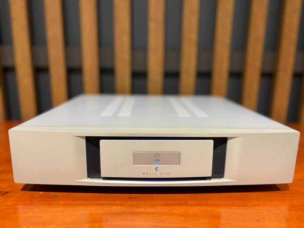 Linn Majik 6100 6 Channel Power Amplifier, Silver - Consignment