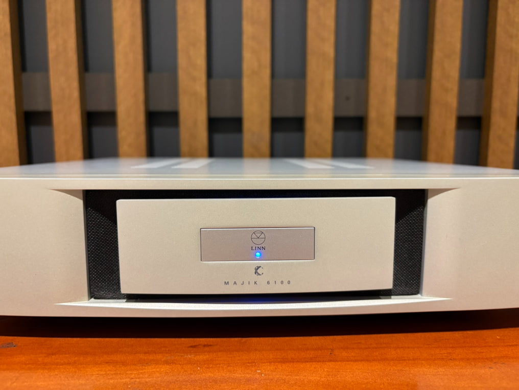 Linn Majik 6100 6 Channel Power Amplifier, Silver - Consignment