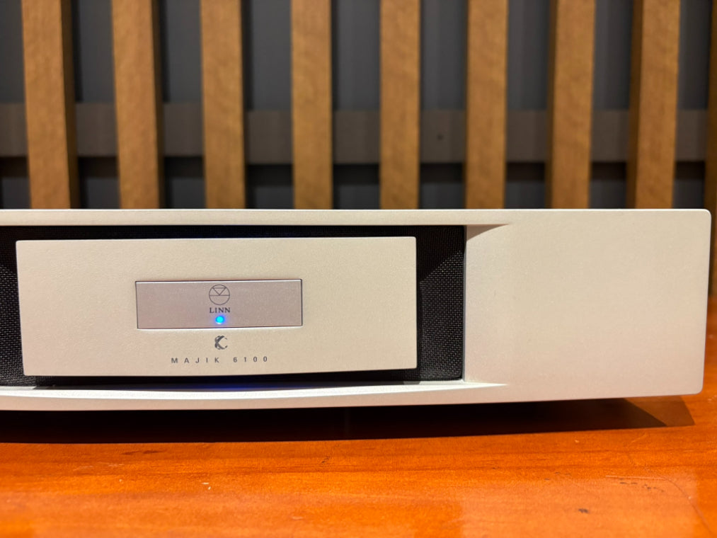 Linn Majik 6100 6 Channel Power Amplifier, Silver - Consignment