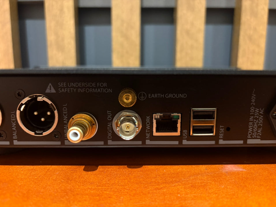 Lumin D2 Network Music DAC, Streamer - Consignment