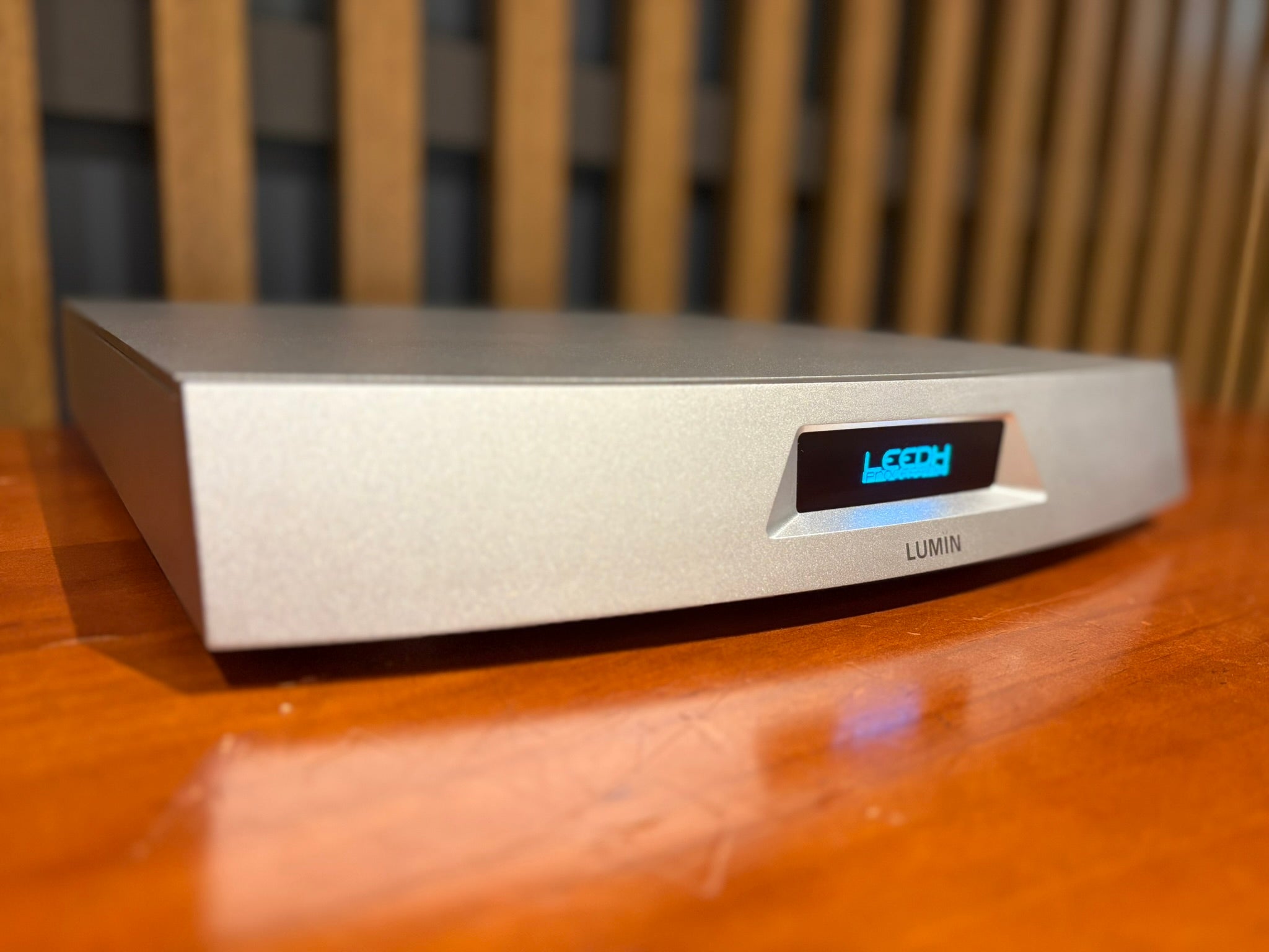 Lumin U2 Transport - Consignment