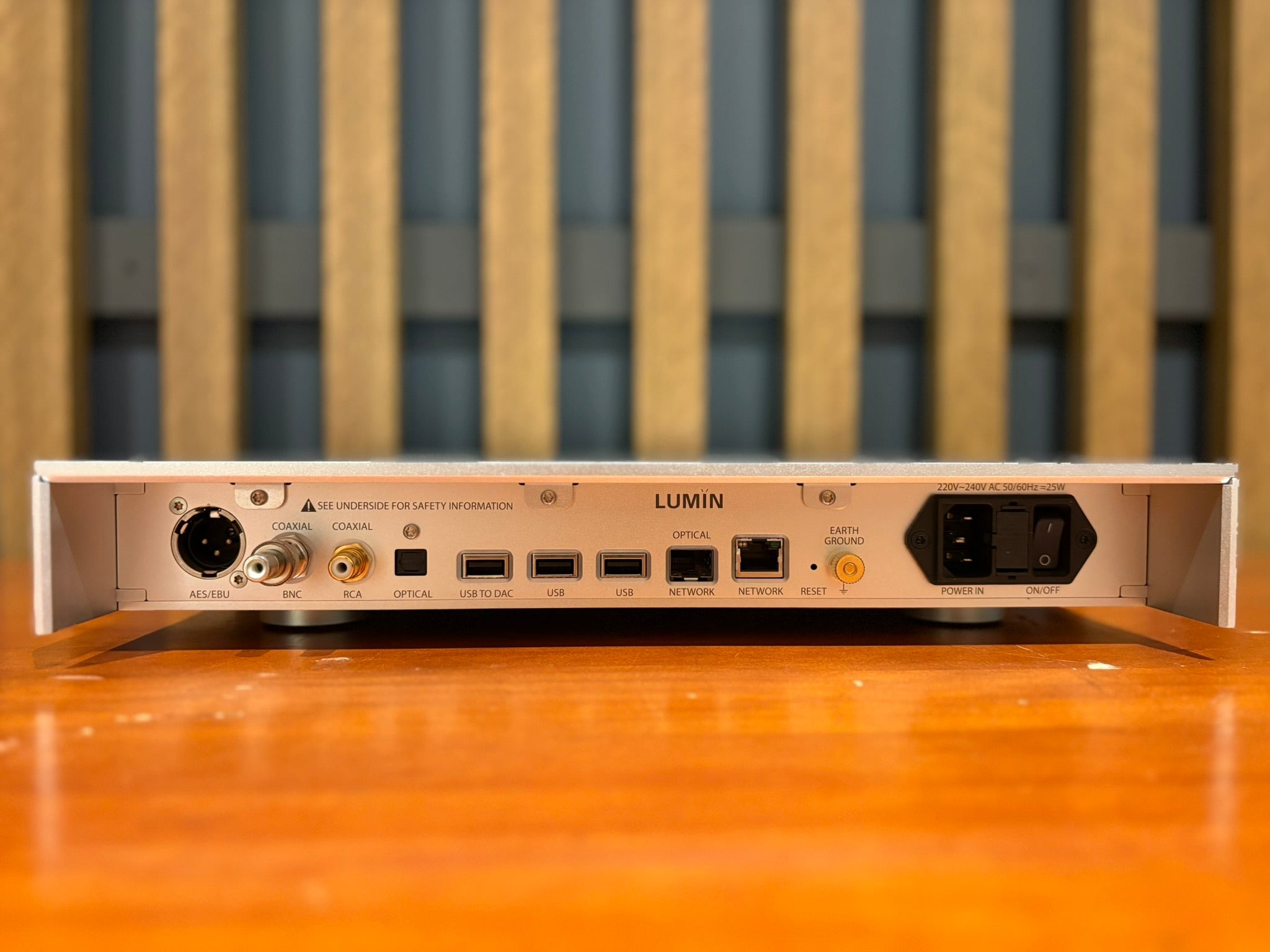 Lumin U2 Transport - Consignment