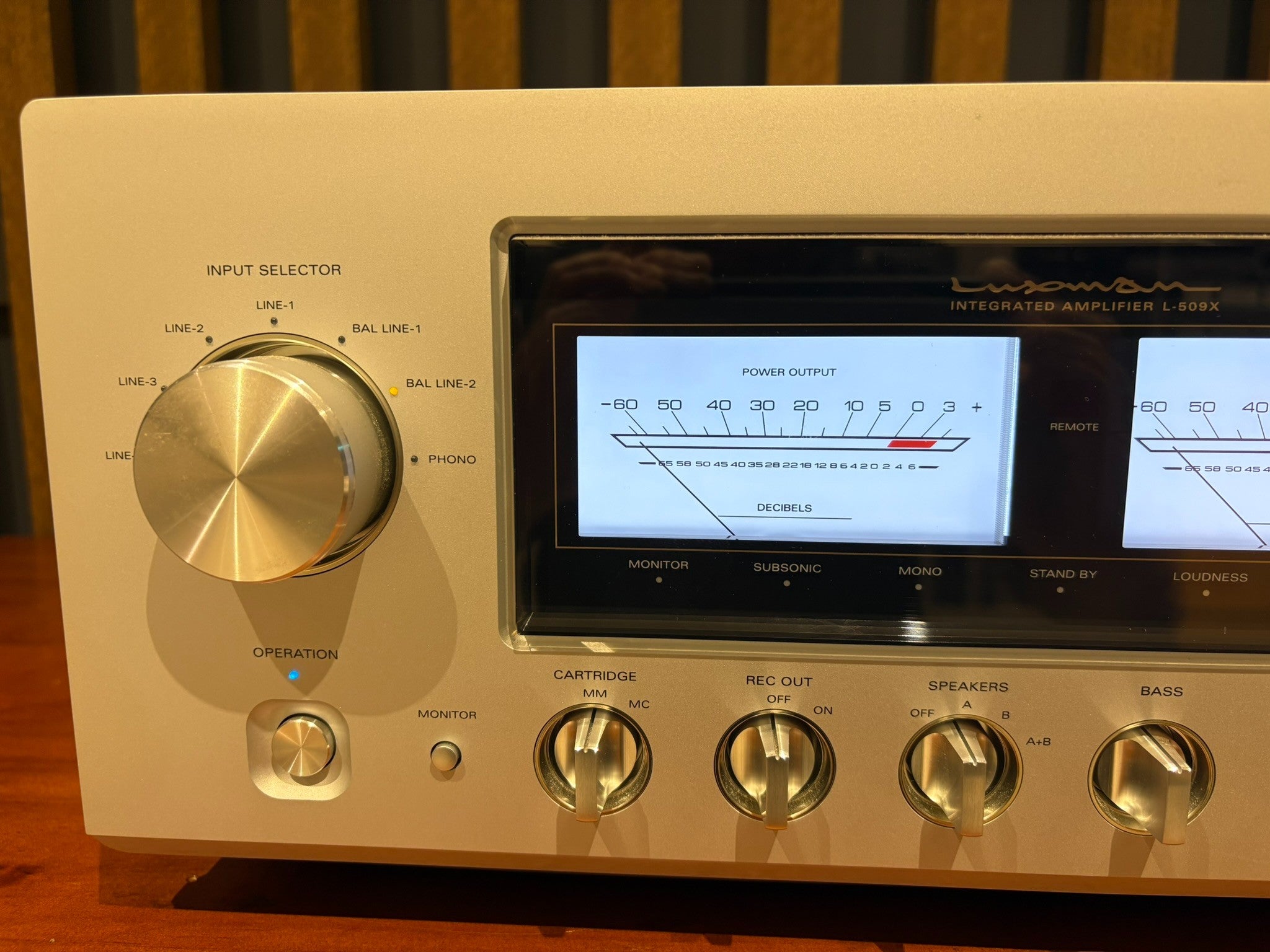 Luxman L-509X Integrated Amplifier - Consignment