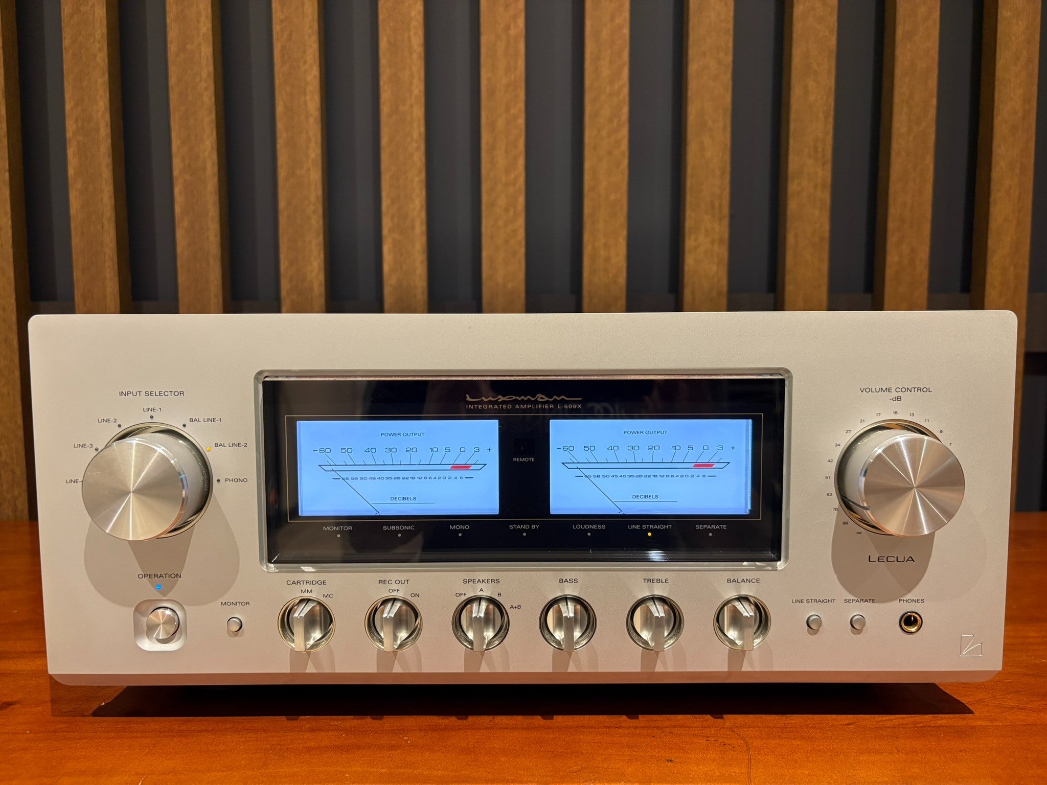 Luxman L-509X Integrated Amplifier - Consignment