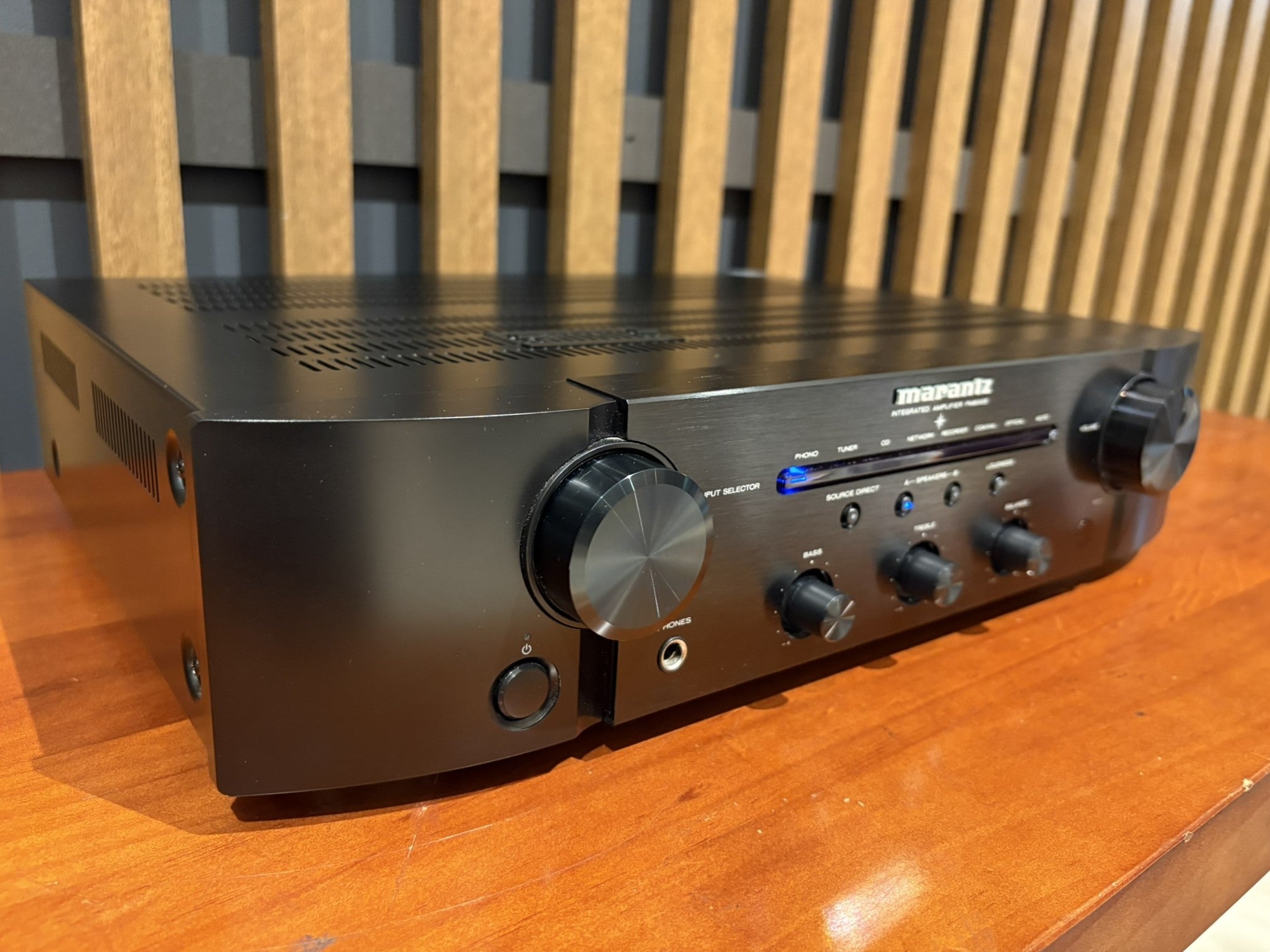 Marantz PM6005 Integrated Amplifier - Consignment