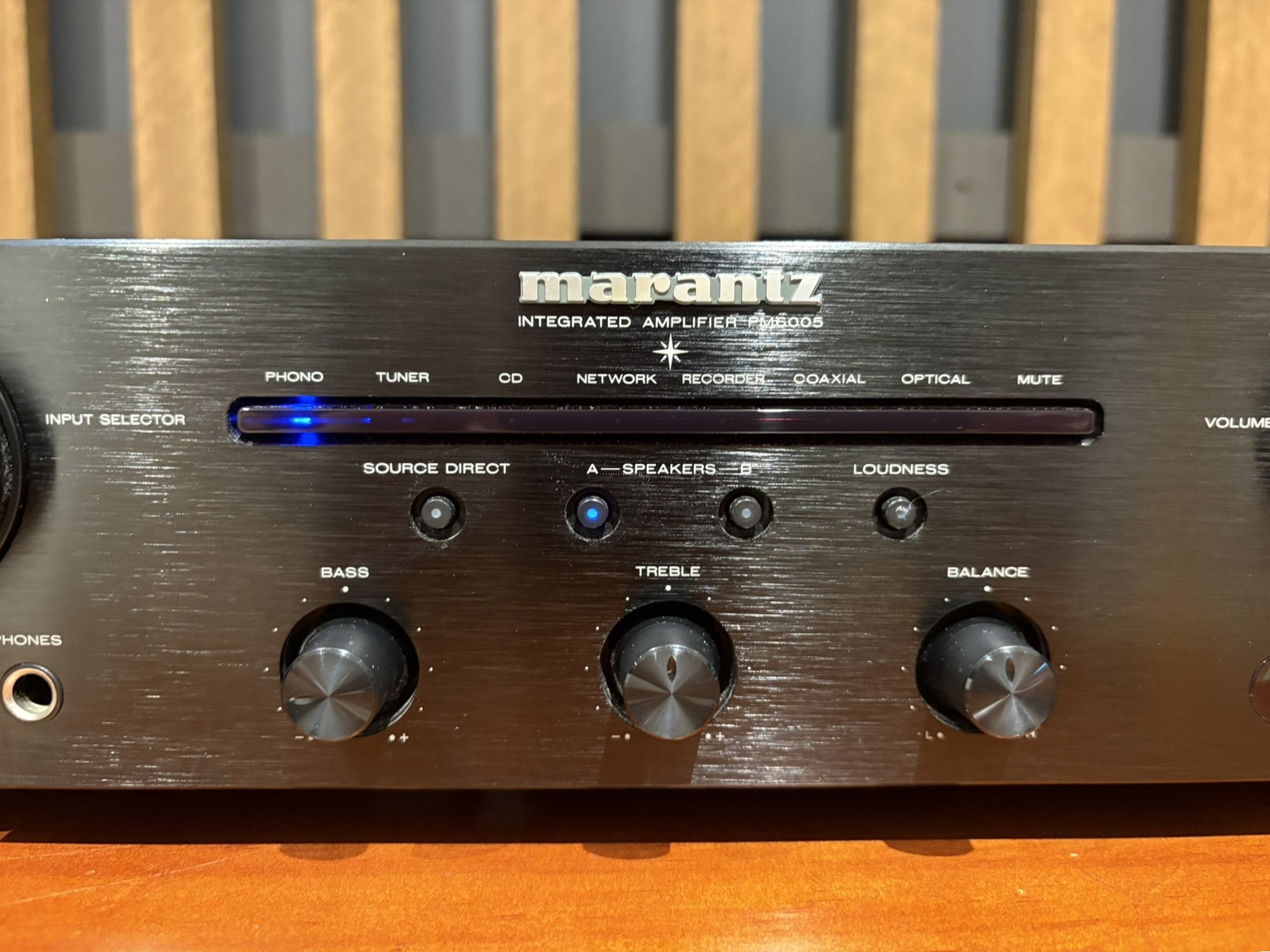 Marantz PM6005 Integrated Amplifier - Consignment