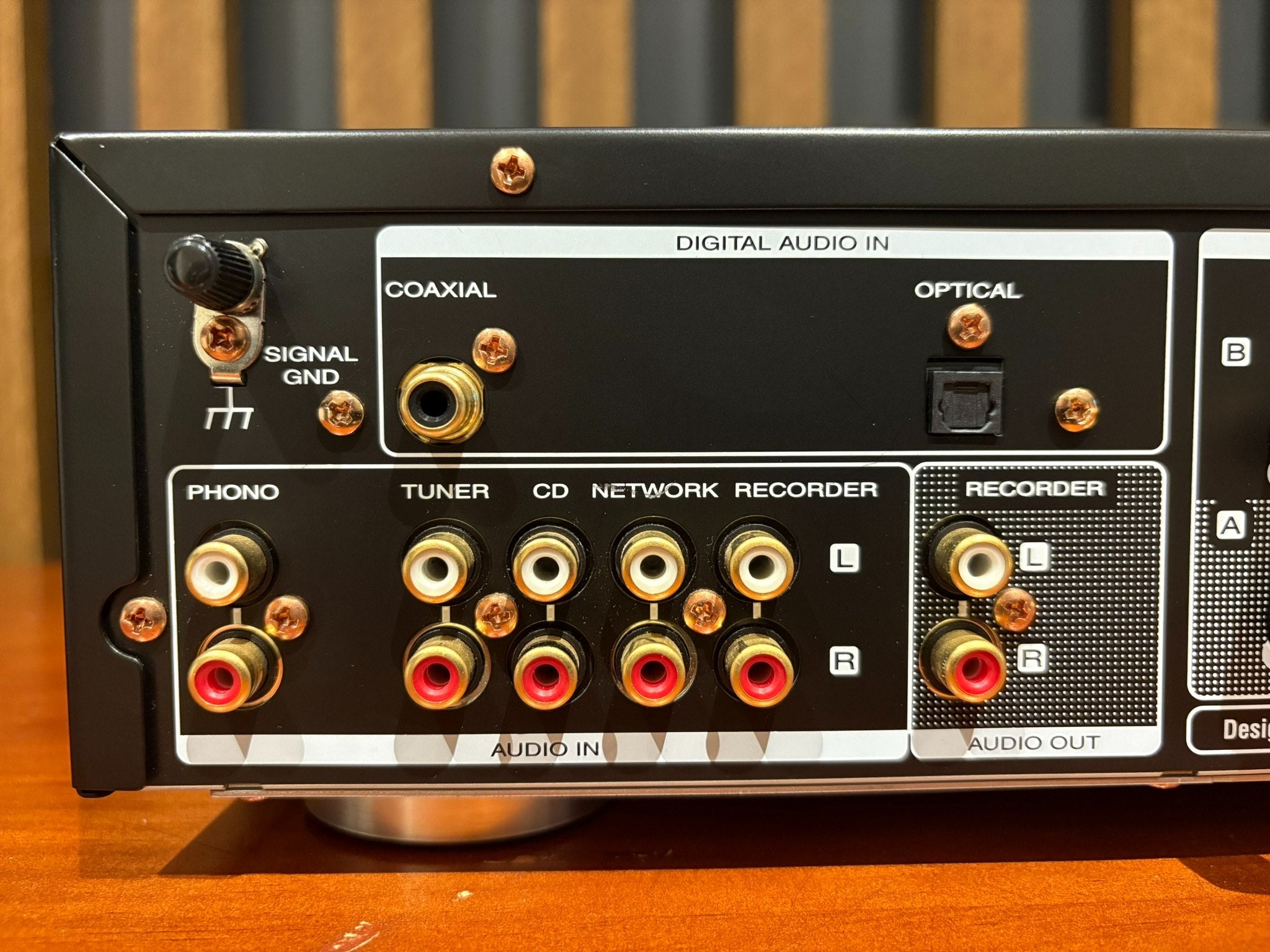 Marantz PM6005 Integrated Amplifier - Consignment