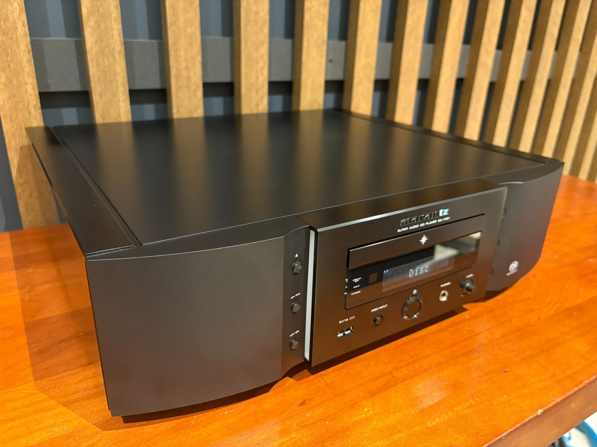Marantz SA-14S1 Reference Series SACD Player - Consignment