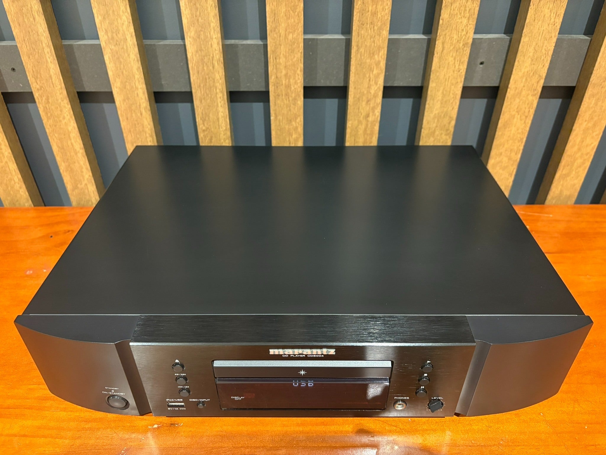 Marantz SA-14S1 Reference Series SACD Player - Consignment