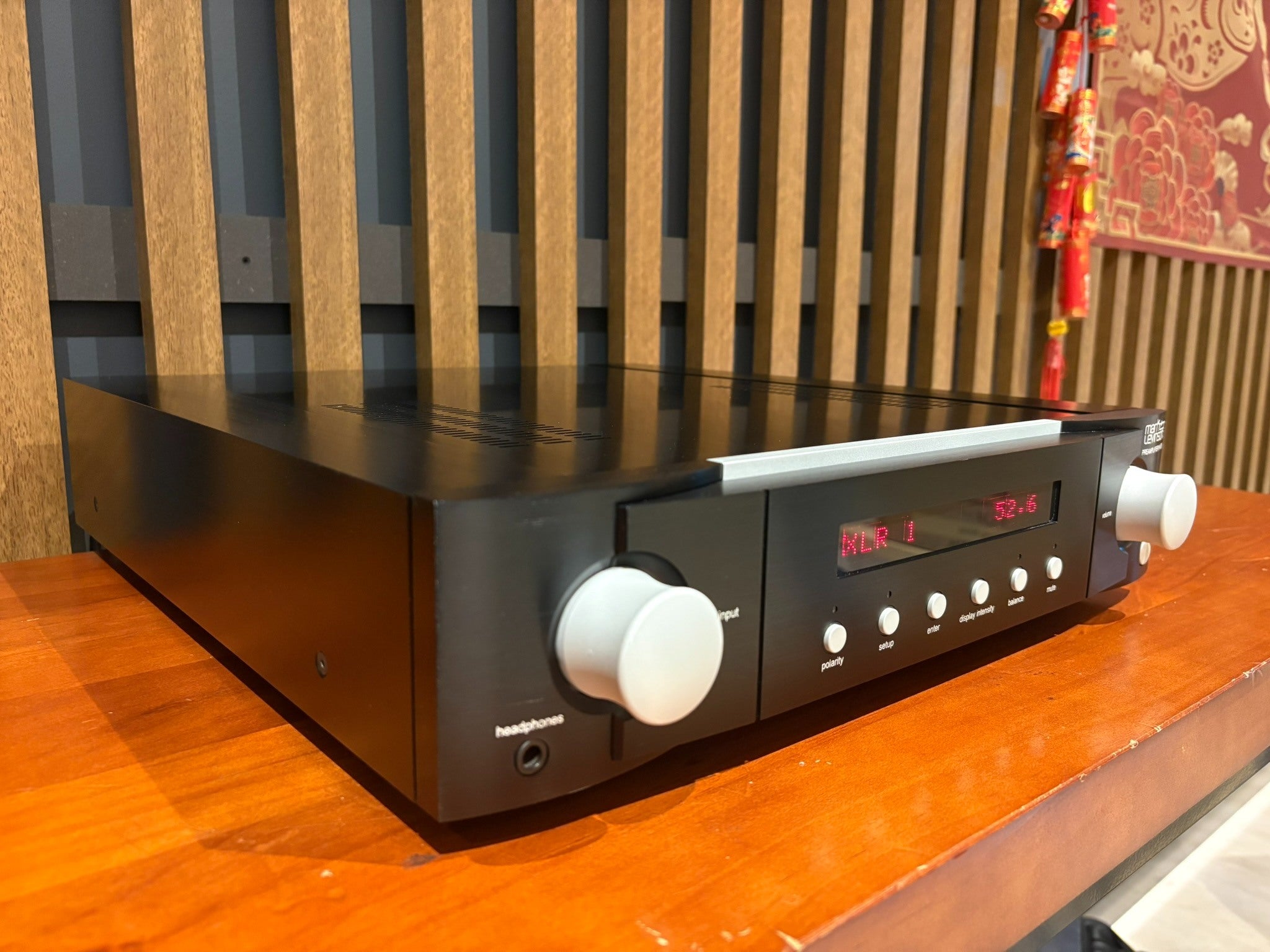 Mark Levinson No.526 Preamplifier with Phonostage and DAC - As Traded