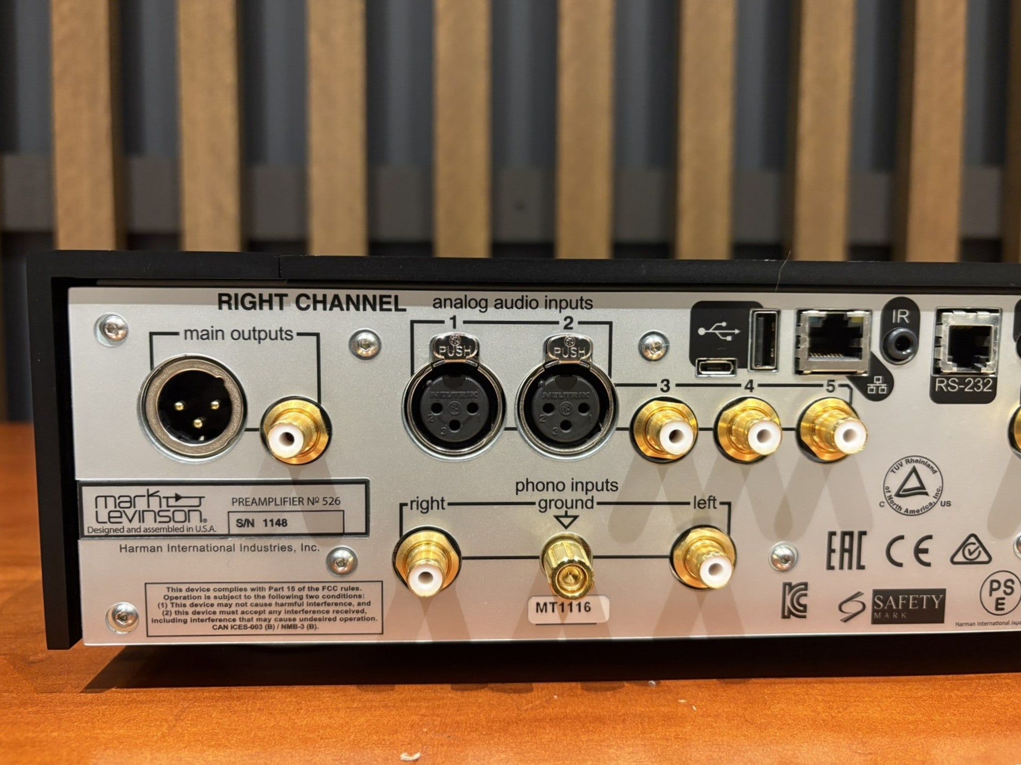 Mark Levinson No.526 Preamplifier with Phonostage and DAC - As Traded