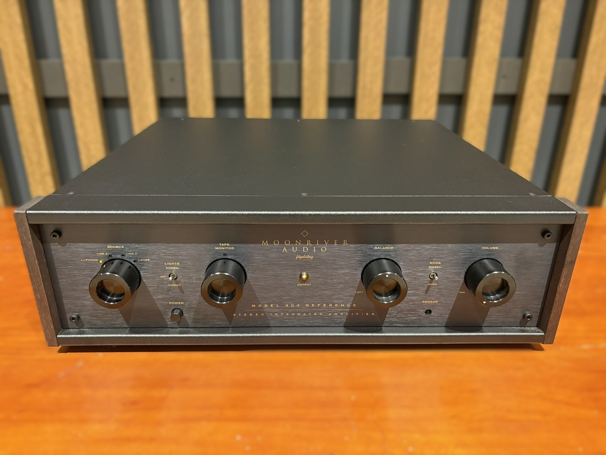 Moonriver 404 Reference Integrated Amplifier - Consignment