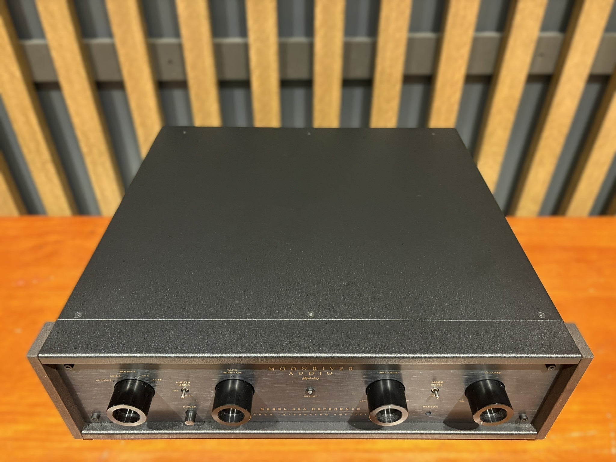 Moonriver 404 Reference Integrated Amplifier - Consignment