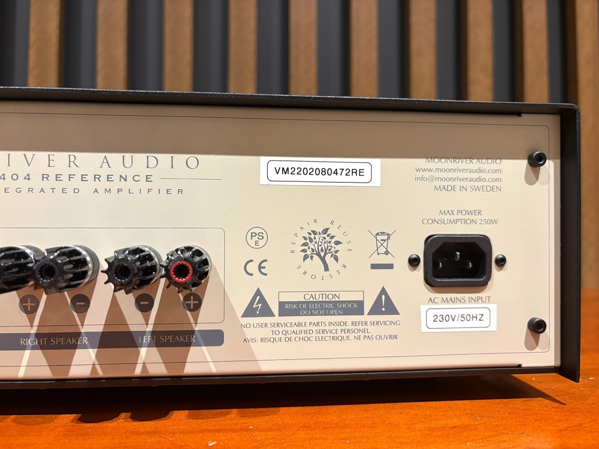 Moonriver 404 Reference Integrated Amplifier - Consignment