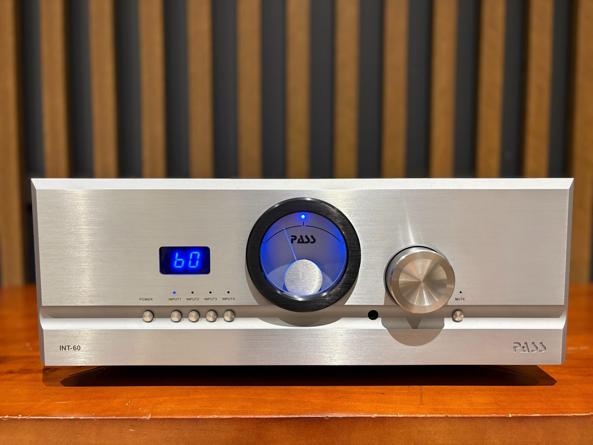 Pass Labs INT-60 Integrated Amplifier - As Traded