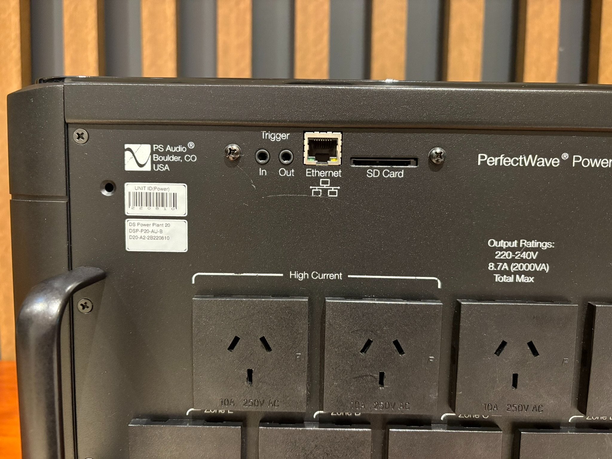 PS Audio DirectStream PowerPlant P20 AC Power Regenerator - Consignment