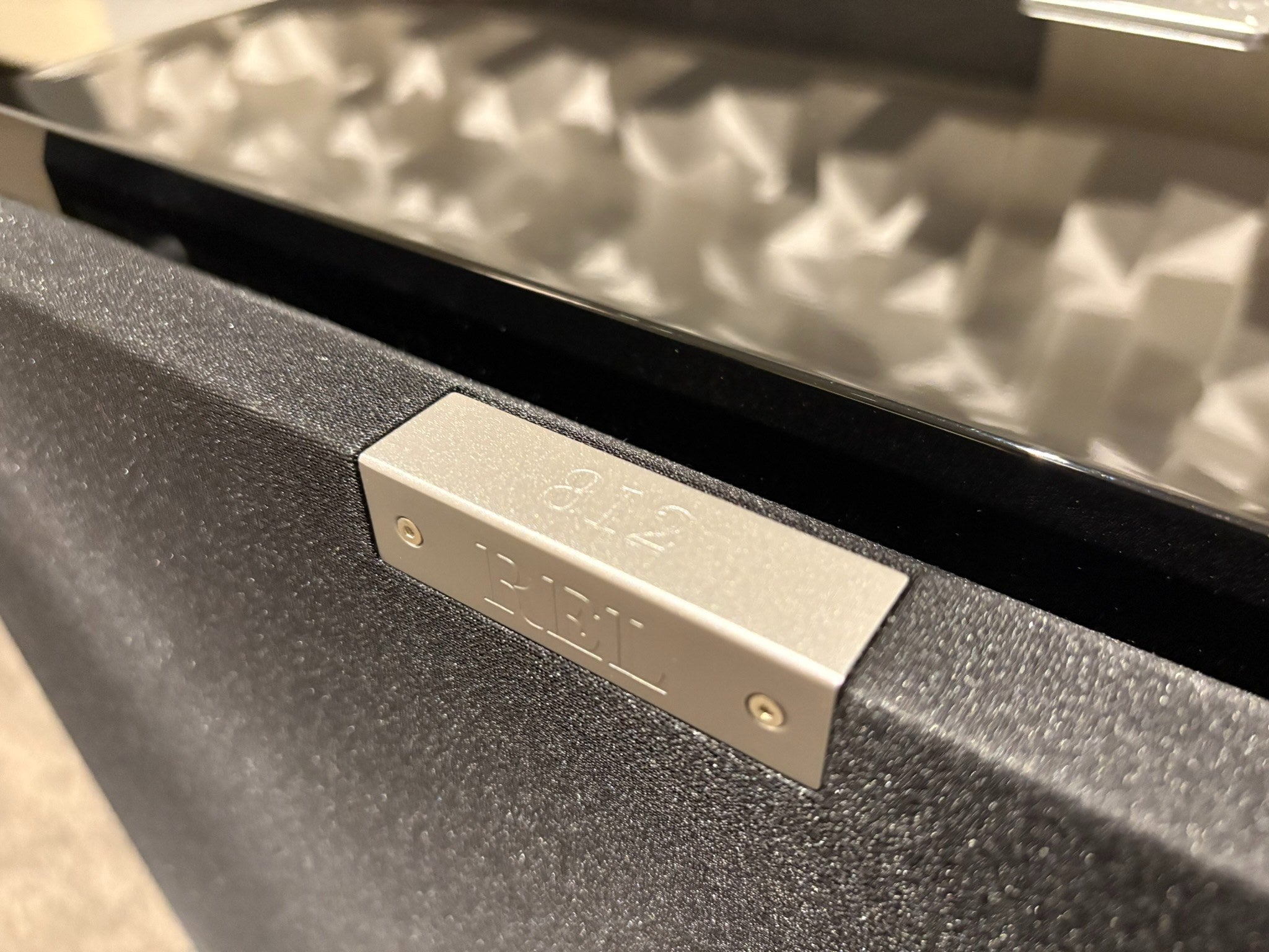 REL S/812 Subwoofer - As Traded