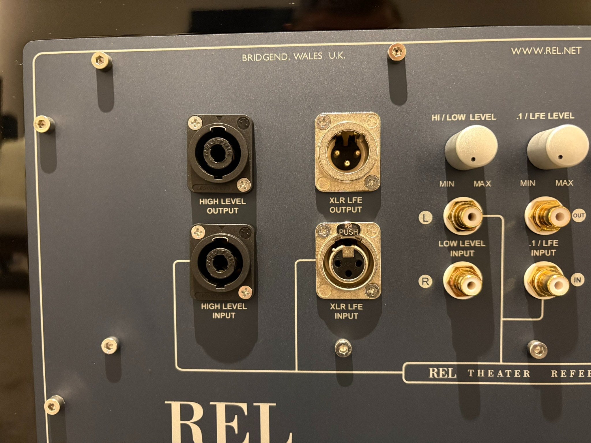 REL S/812 Subwoofer - As Traded