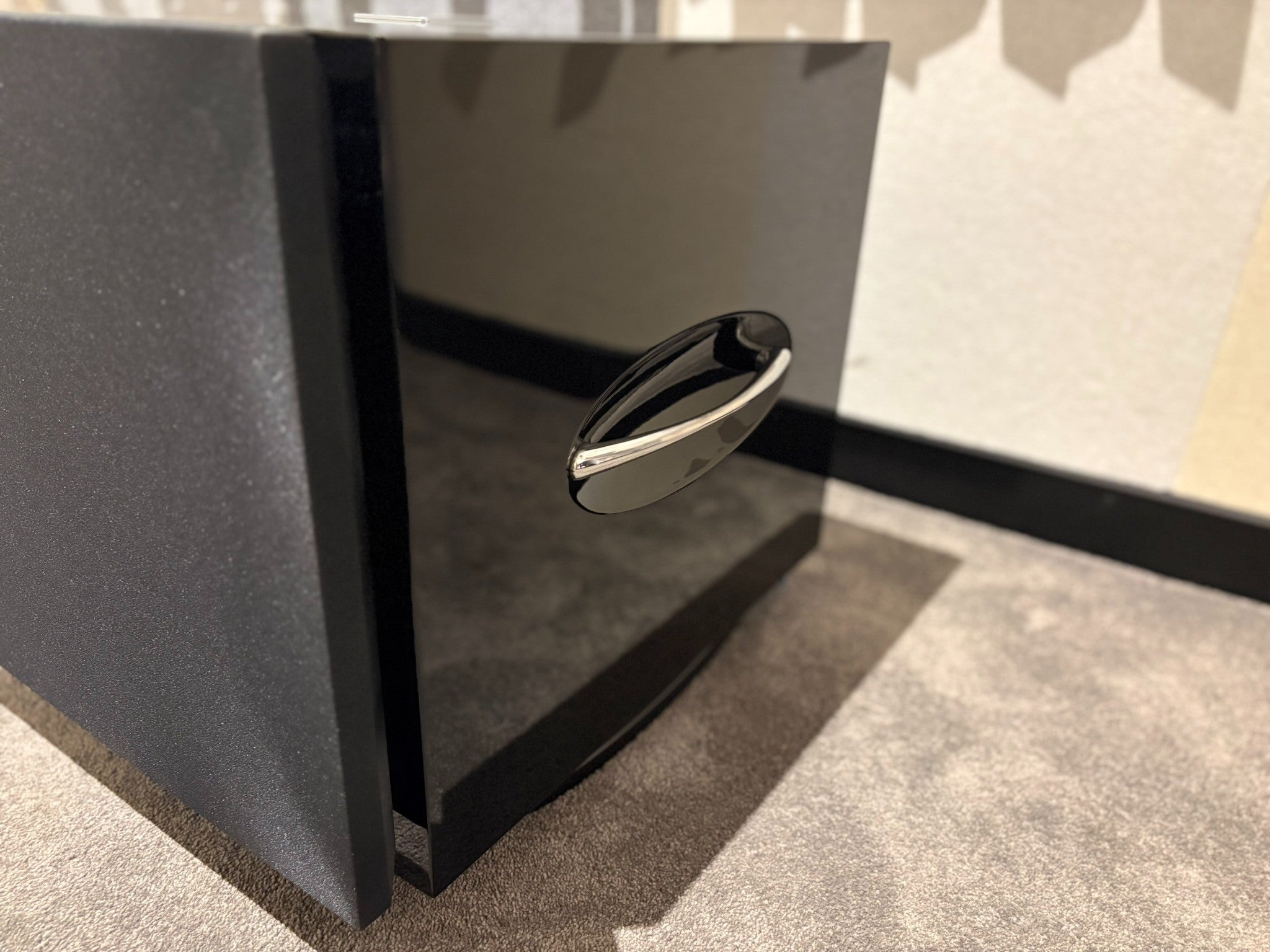 REL S/812 Subwoofer - As Traded