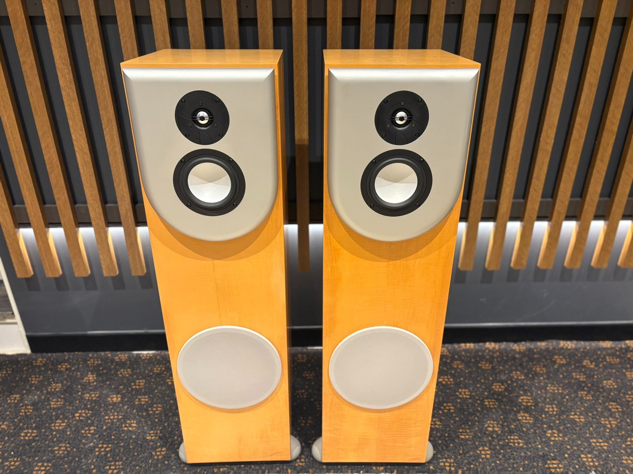 Revel Performa F30 Floorstanding Speakers, Maple - Consignment