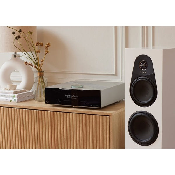 Silver Linn Selekt Classic Hub 2024 in Situ