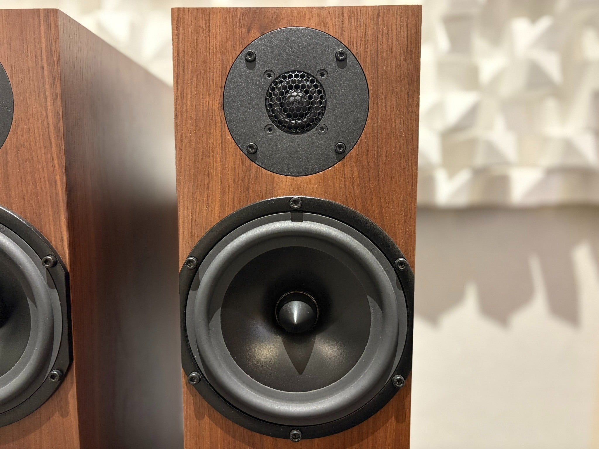 Spendor A4 Compact Floorstanding Speakers, Walnut - Consignment