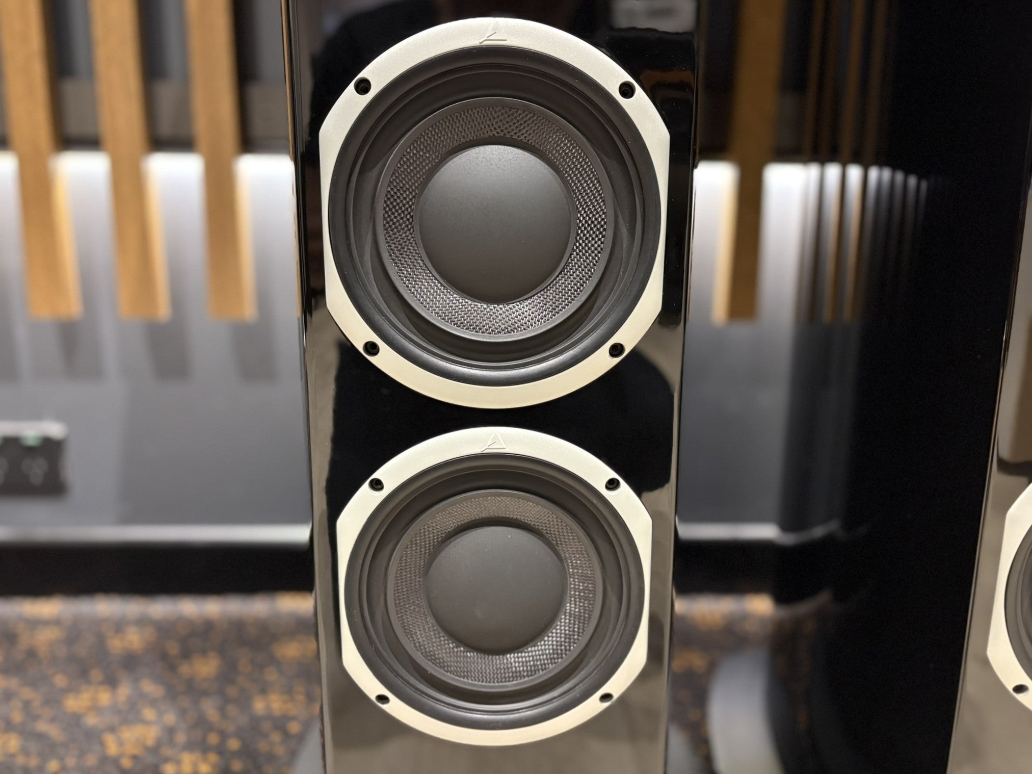 Triangle Signature Alpha Floorstanding Speakers - Consignment