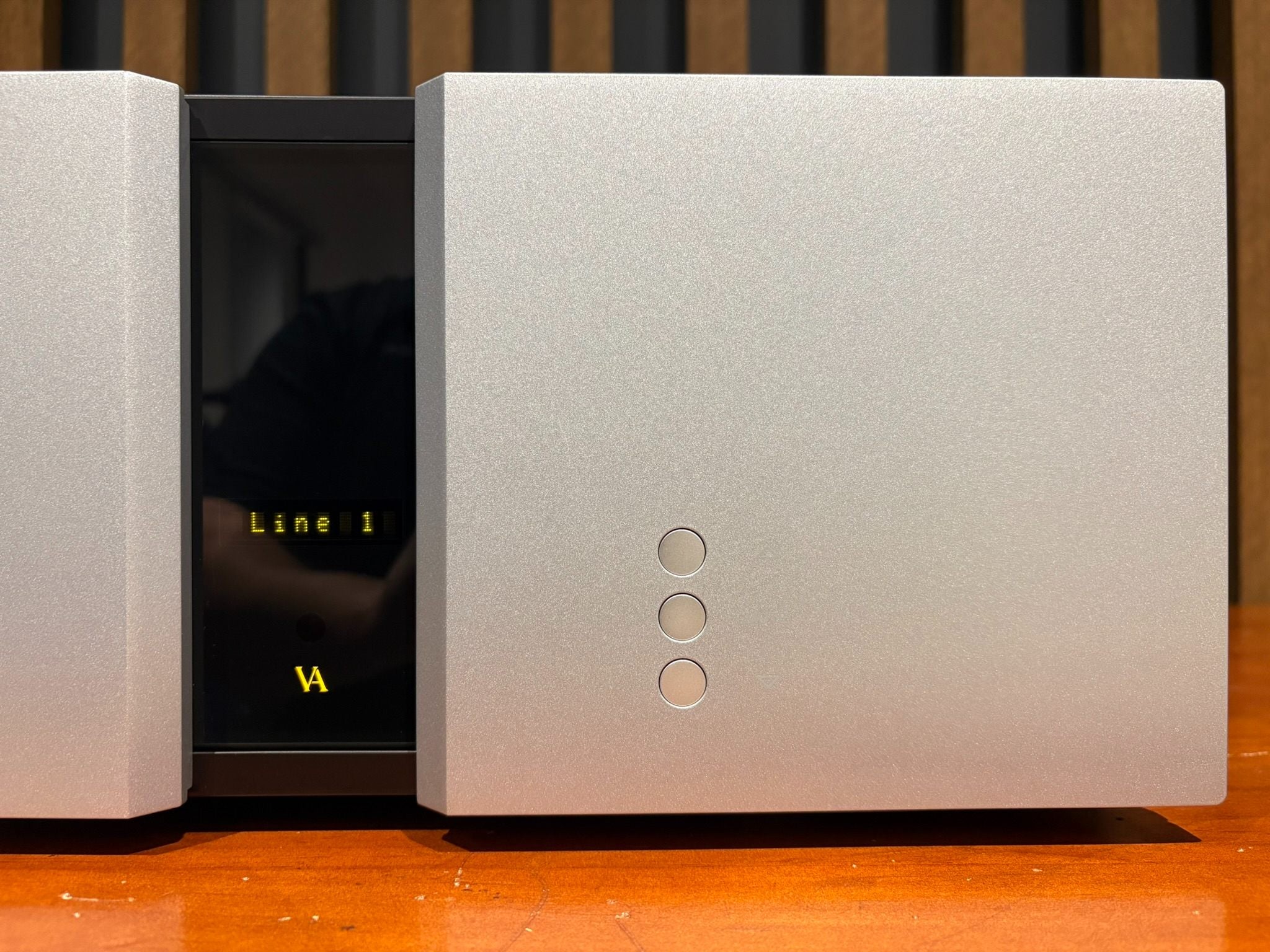 Vitus Audio RI-101 Mk2 Integrated Streaming Amplifier - Consignment
