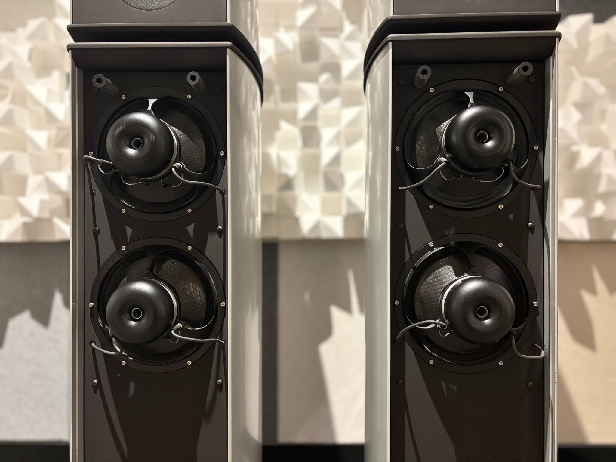 Wilson Benesch Chimera Speakers - Consignment
