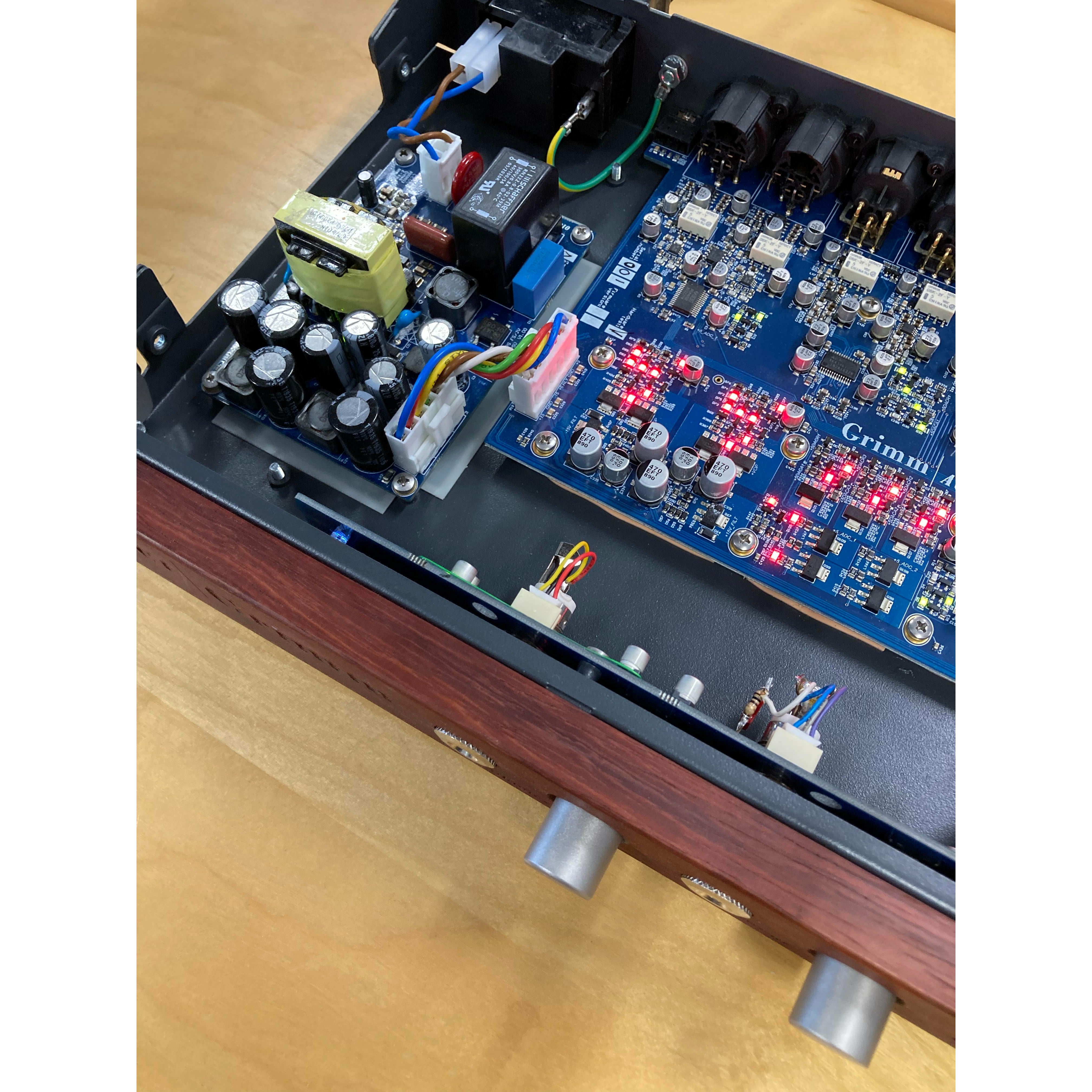 Grimm Audio UC1 Universal Converter internal