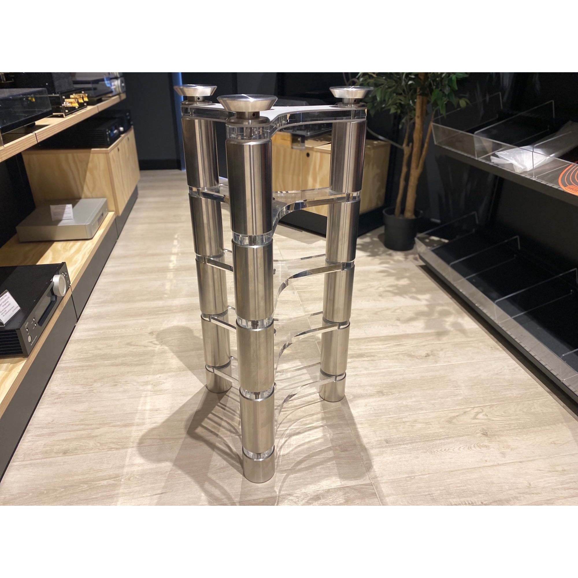 Clearaudio Innovation Series Turntable Stand - Ex Demo (Silver)