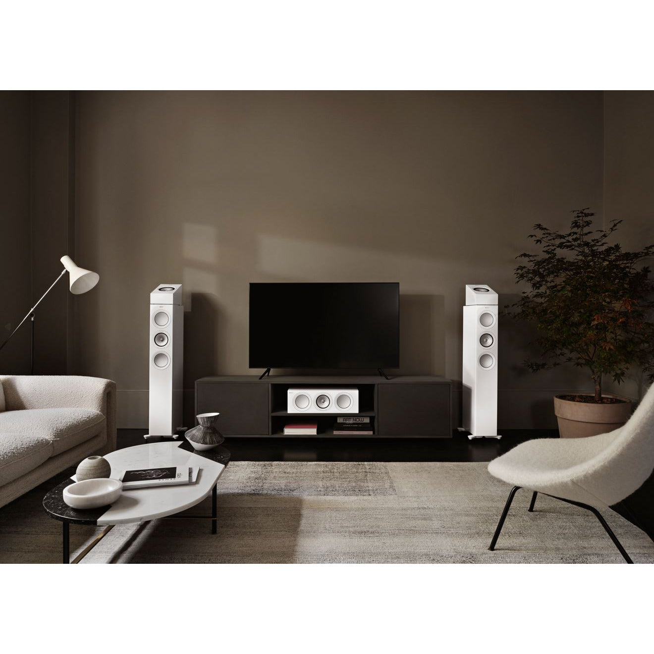 KEF R5 Meta White Room 2
