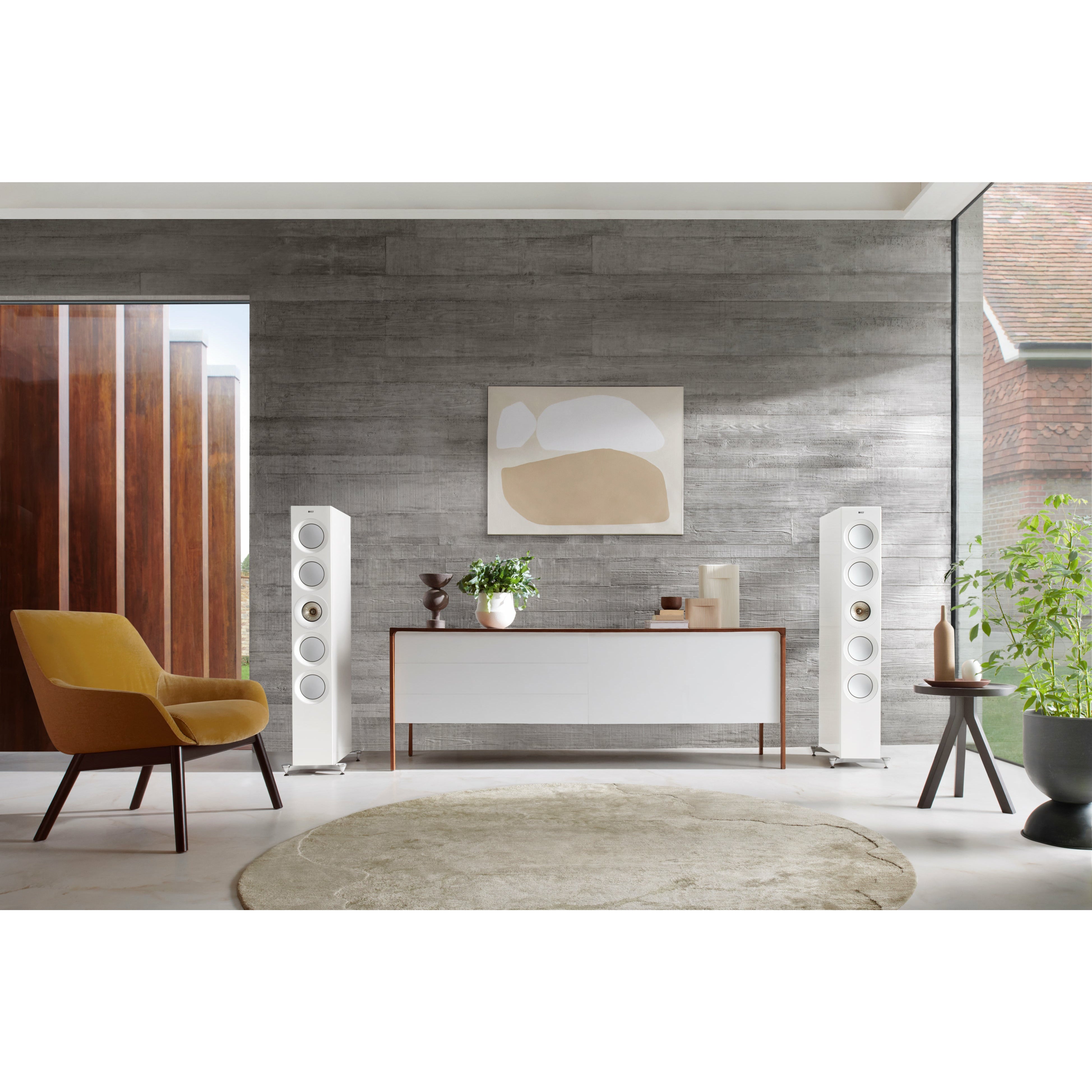 KEF Reference 5 Meta Champagne Room