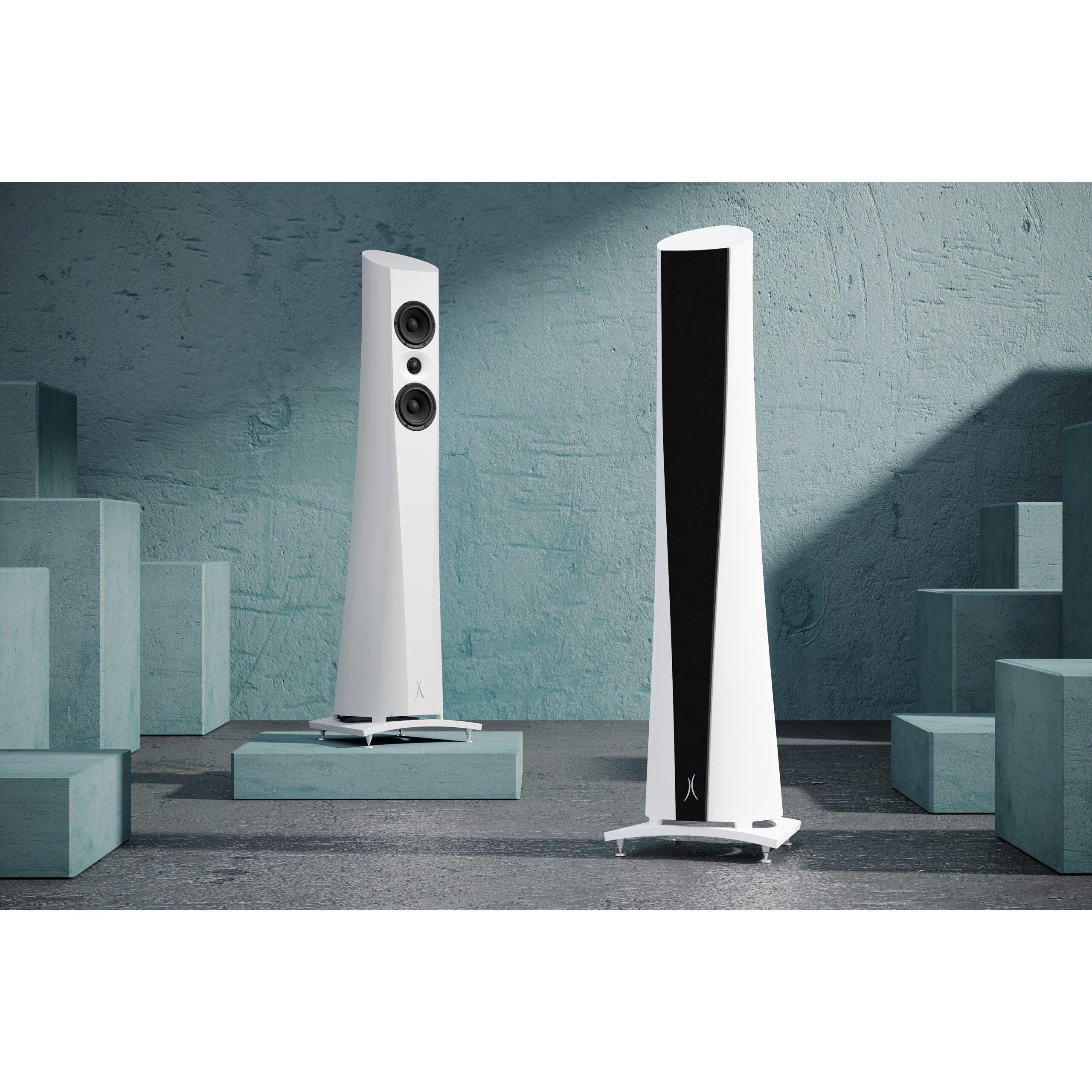 Estelon AURA Speakers