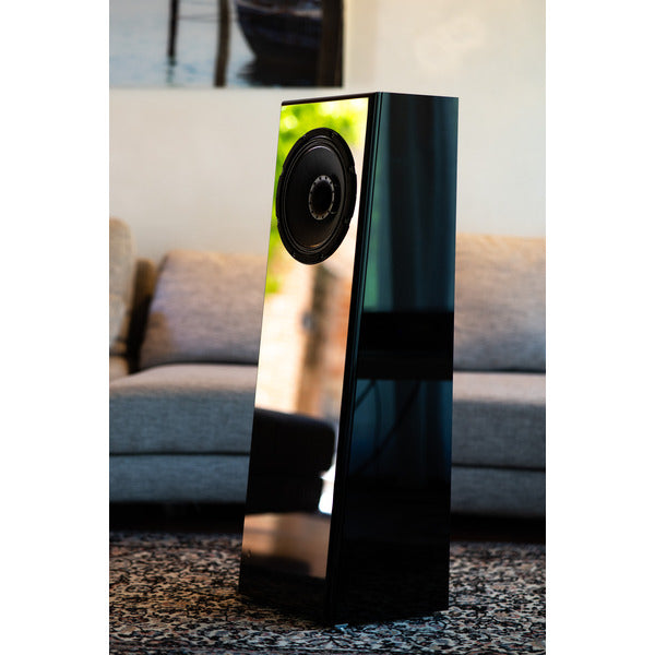 Daniel Hertz Amber Midnight Speakers