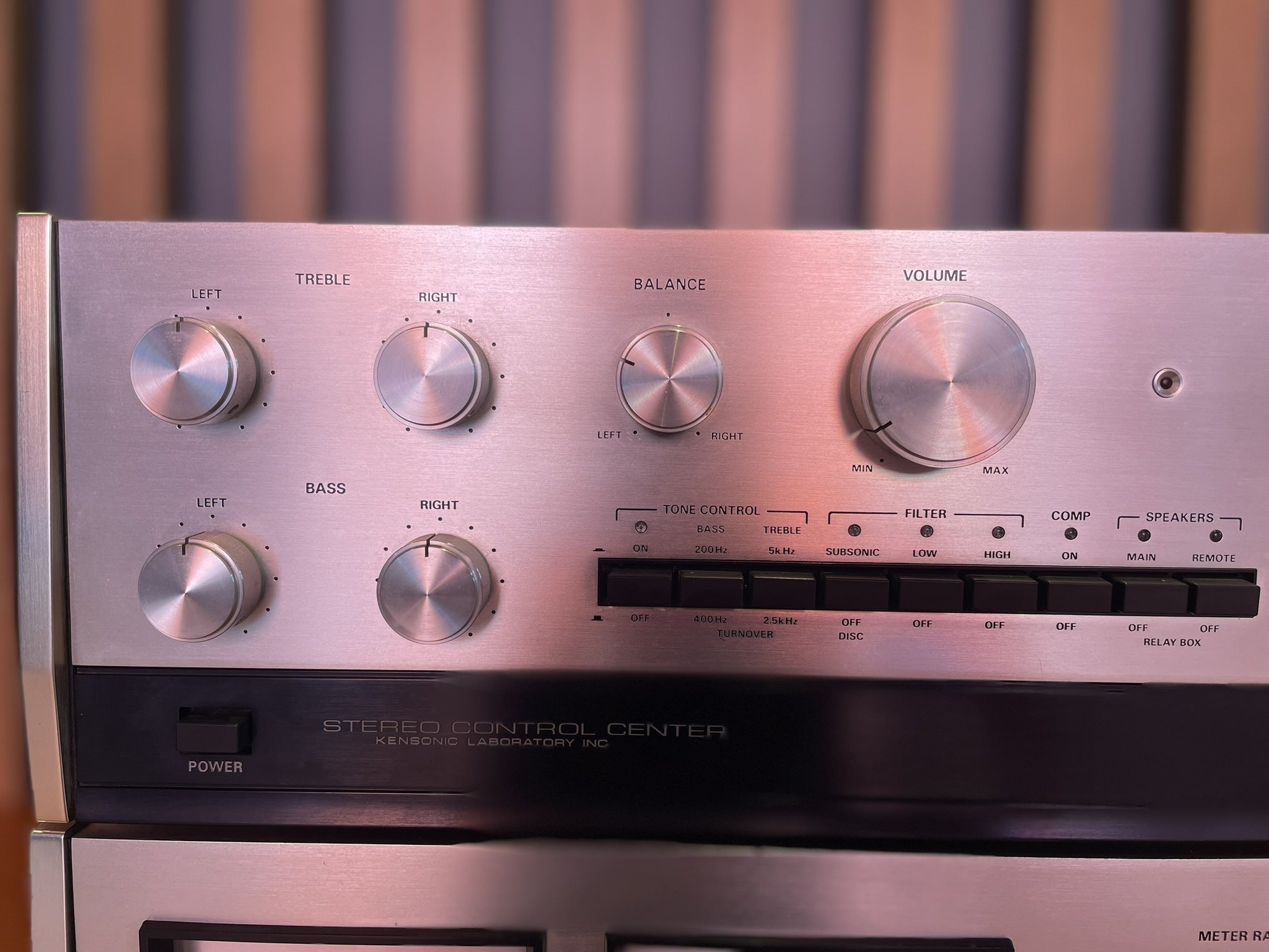 Accuphase C200 Preamplifier and P300 Power Amplifier - Consignment