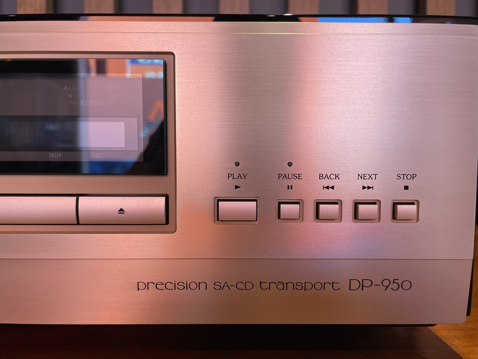 Accuphase DP-950 CD/SA-CD Transport - As Traded