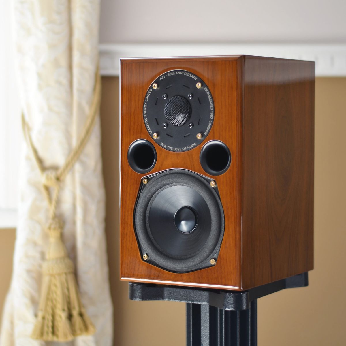 Acoustic Energy AE1 40th Anniversary Edition Bookshelf Speakers