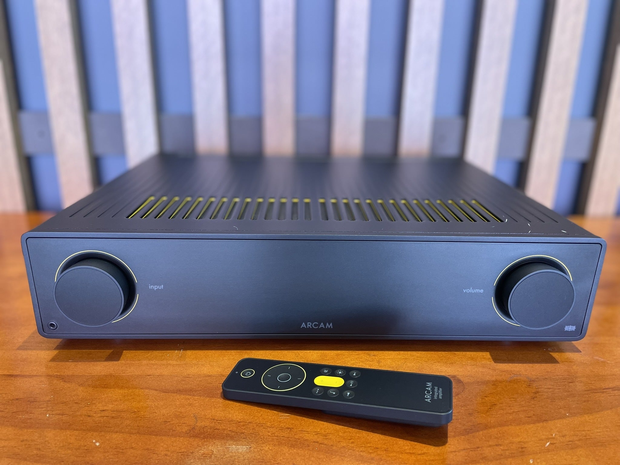 Arcam A15 Integrated Amplifier - Ex Demo