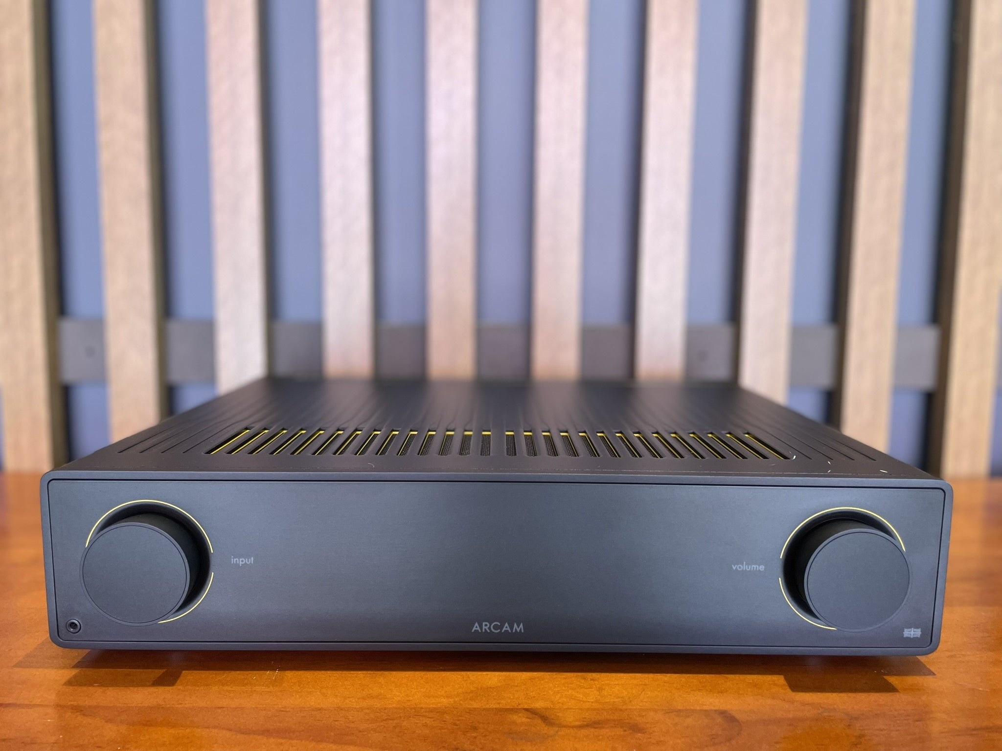 Arcam A15 Integrated Amplifier - Ex Demo