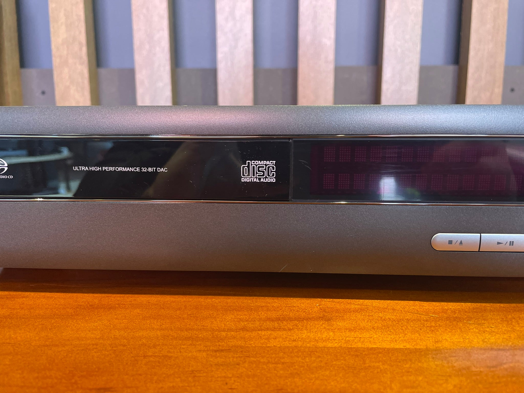 Arcam CDS50 Disc Player/DAC - B Stock