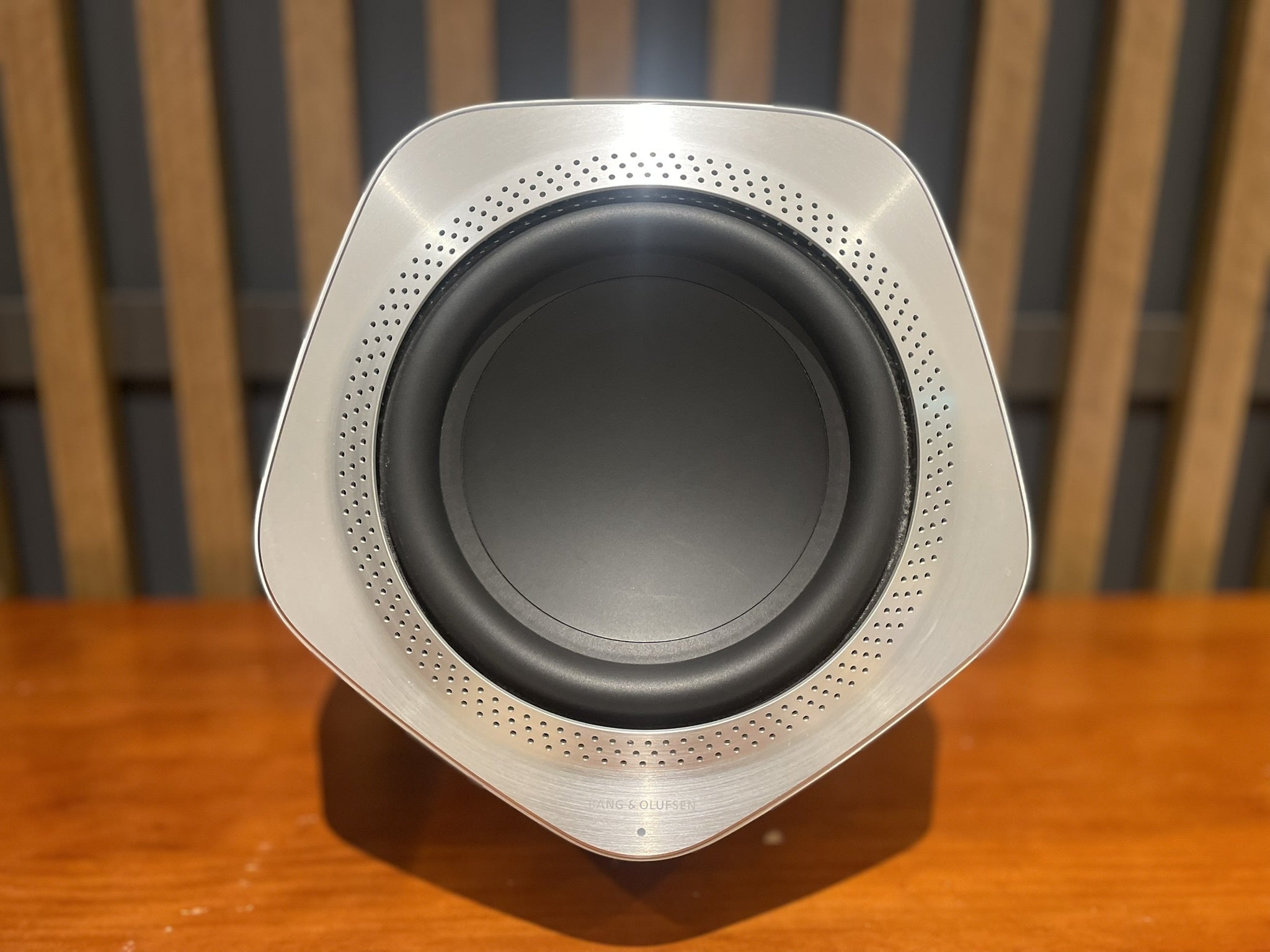 Bang & Olufsen Beolab 19 Subwoofer - Consignment