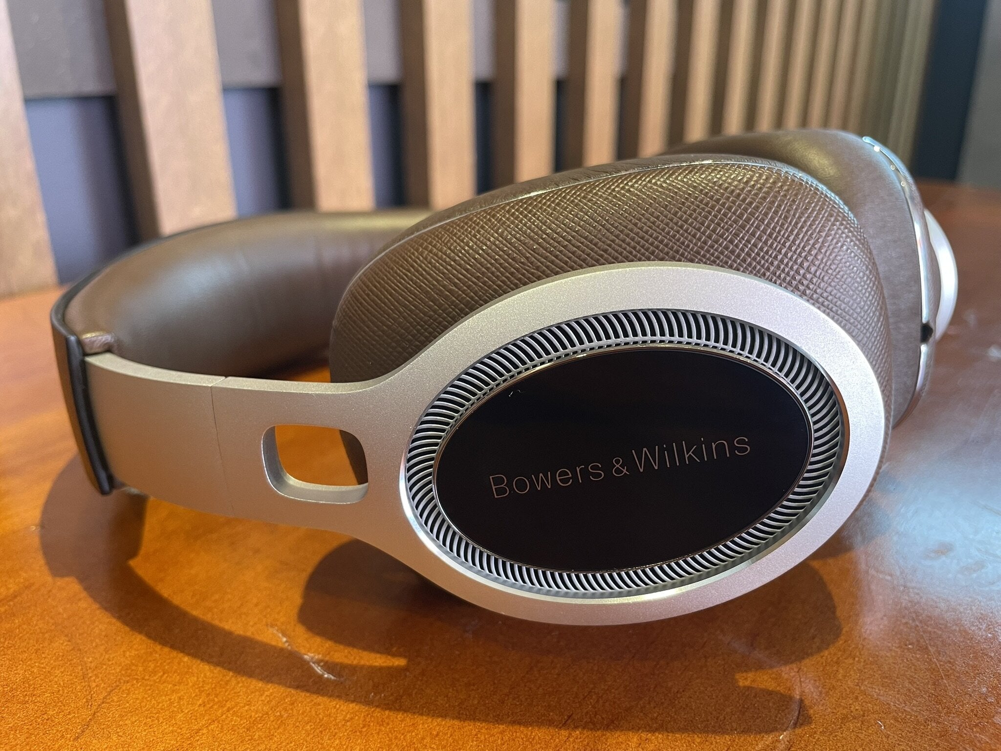 Bowers & Wilkins P9 Signature Headphones - As Traded