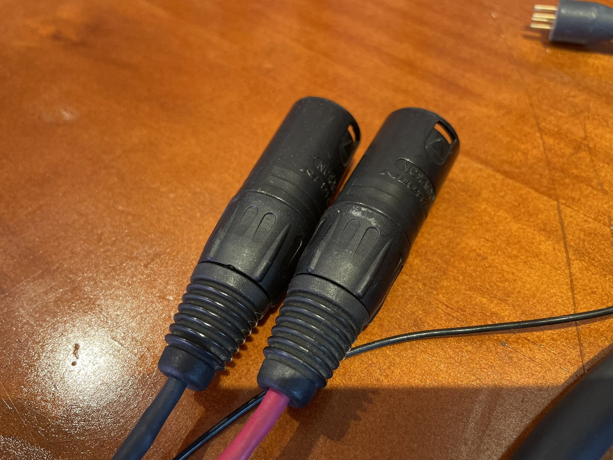 Cardas Golden Reference Tonearm cable (DIN Male to XLR) 2m - Consignment
