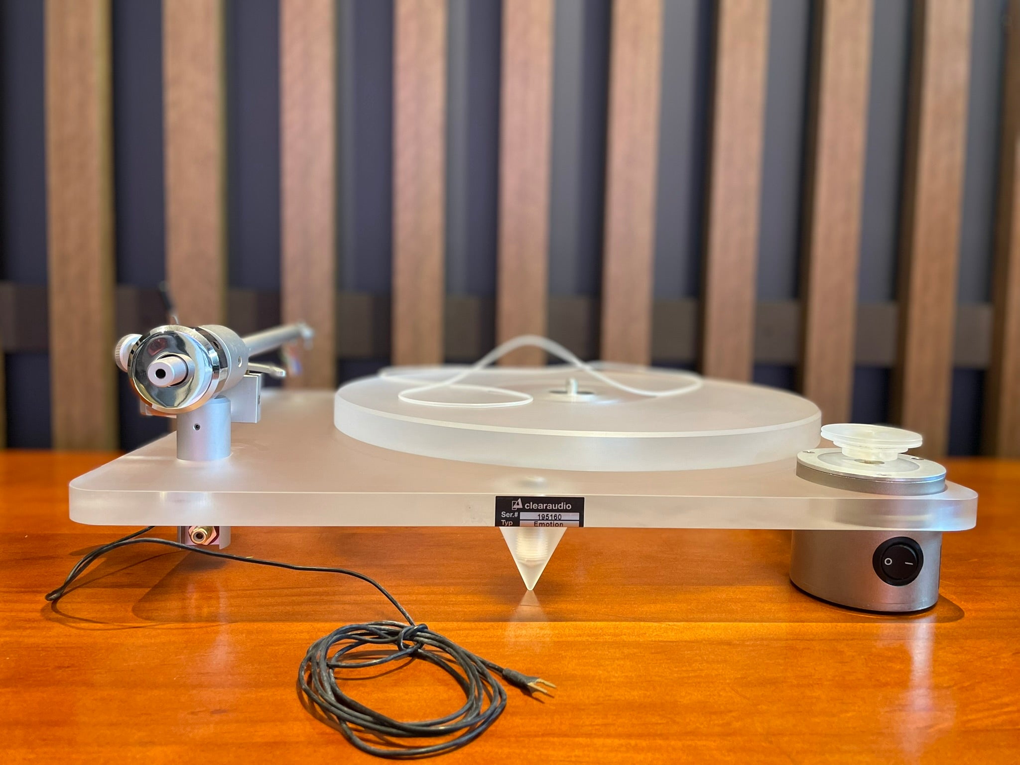 Clearaudio Emotion Turntable - Consignment