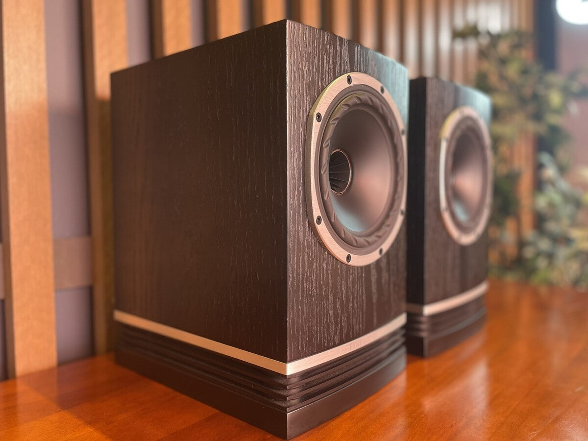 Fyne Audio F500 Bookshelf Speakers - As Traded