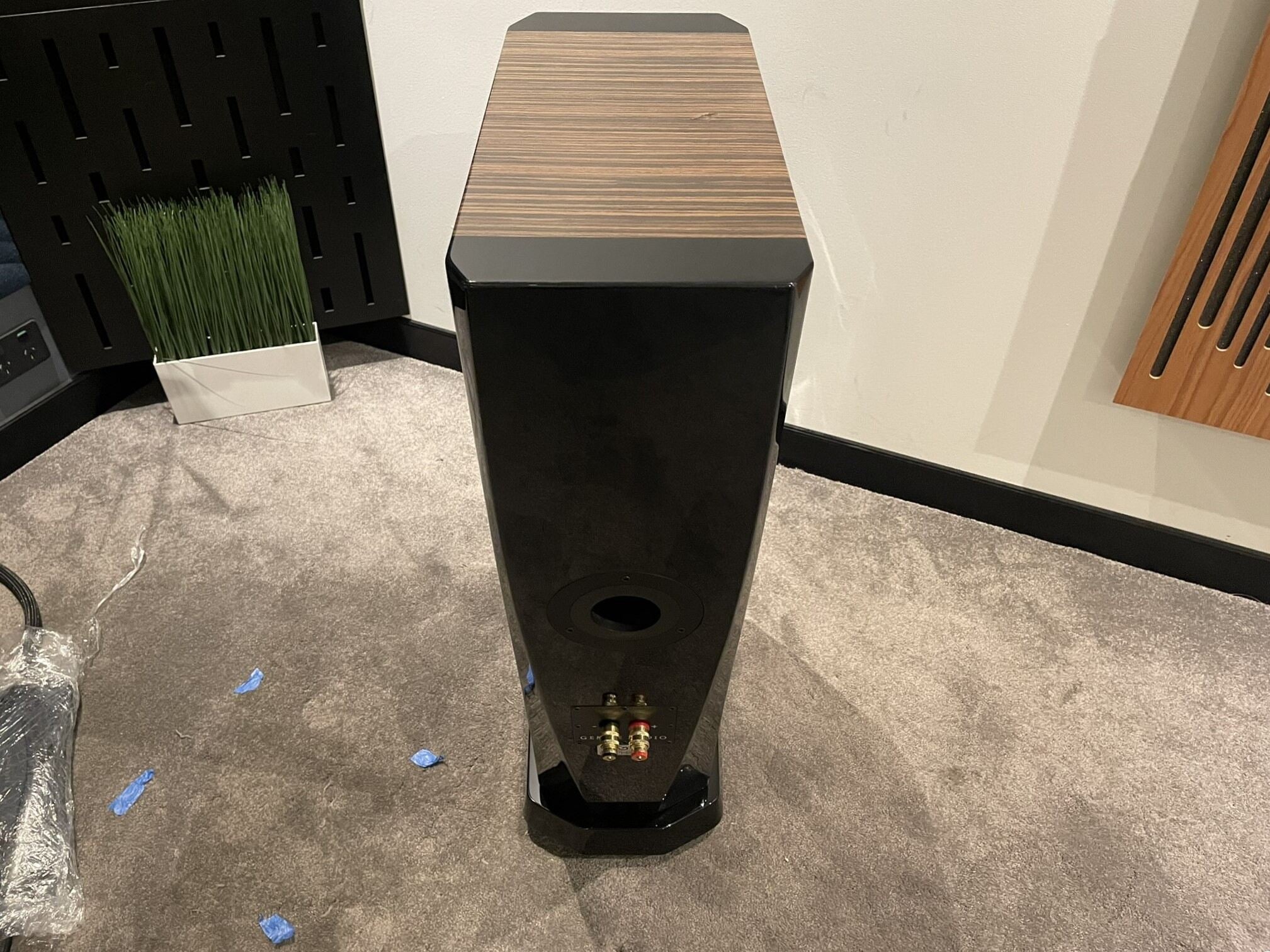 Gemme Audio Vivace v2 Floorstanding Speakers - Consignment